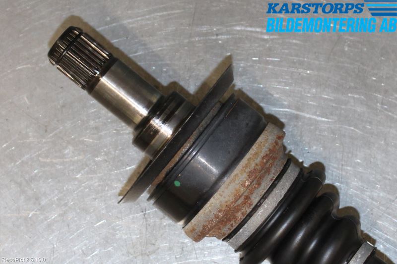 BMW 3 GT F34 13-19 Drivaxel Bak Vänster