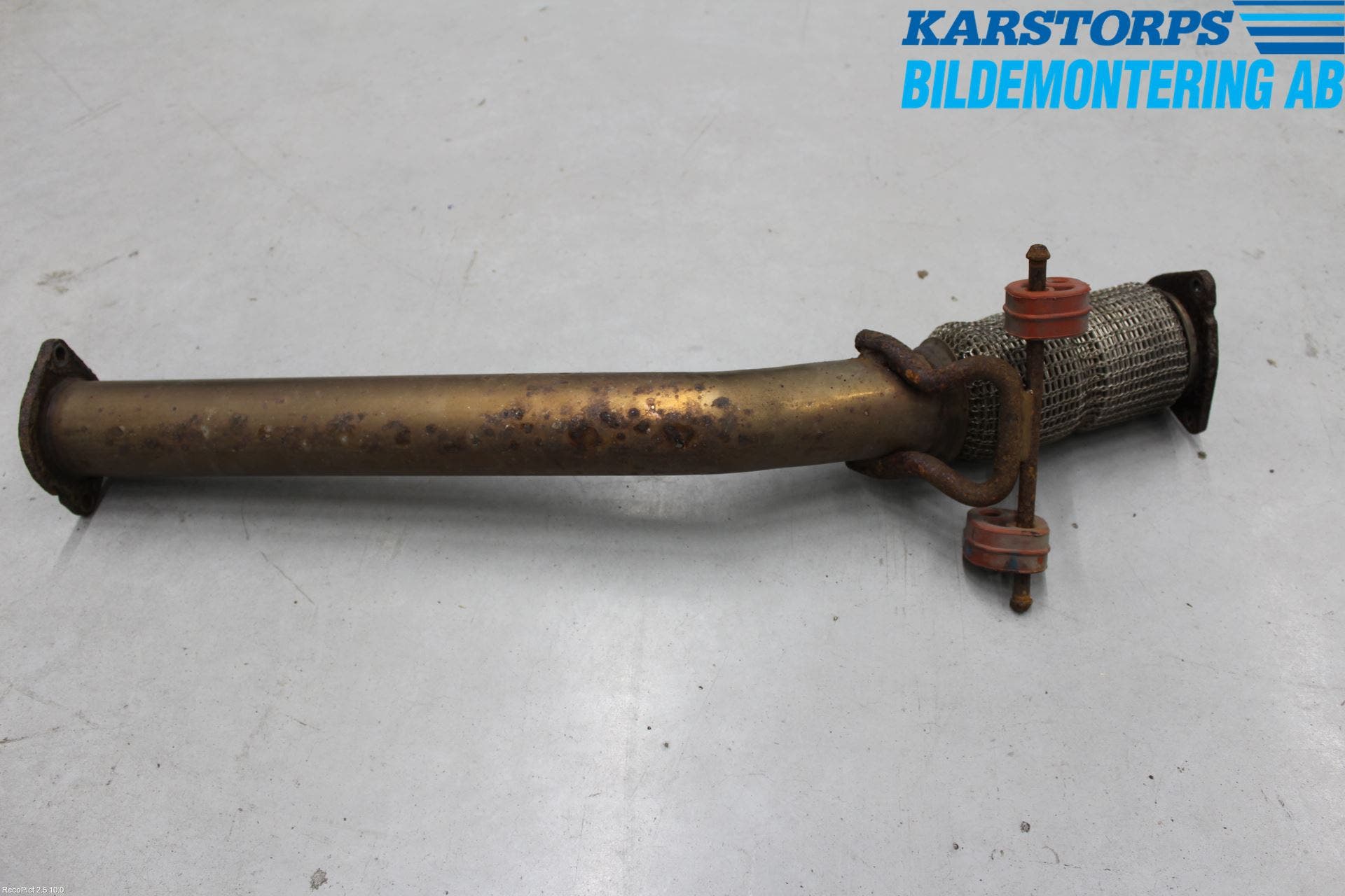 Volvo V70 14-16 Avgas Främre Rör