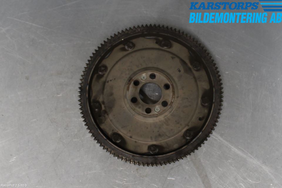 Nissan PRIMERA 02-07 Svänghjul Man