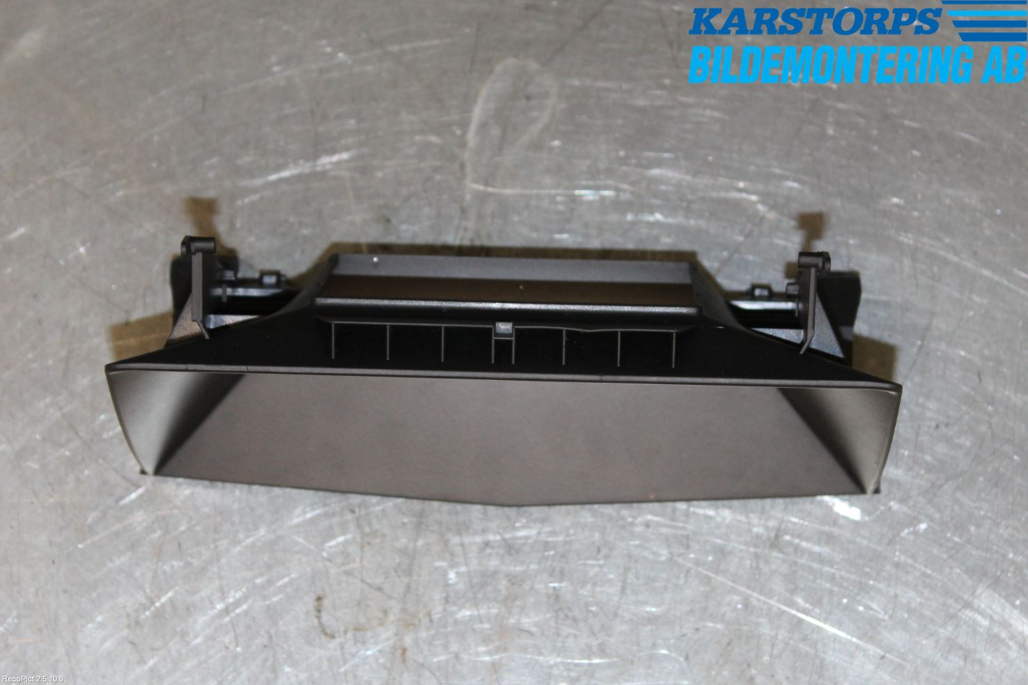 Opel ASTRA H 04-12 Instrument-Radio Sarg