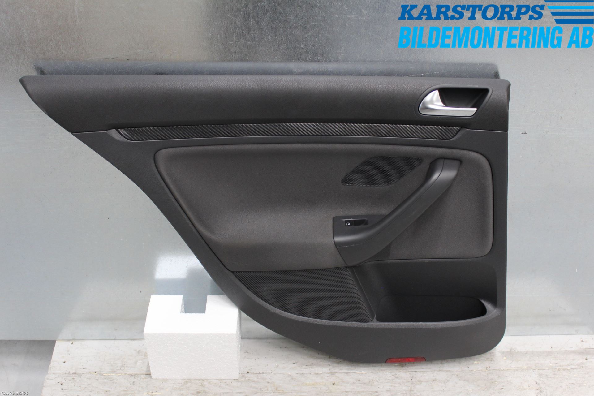 Volkswagen VW GOLF V 04-09 Dörrklädsel Vä