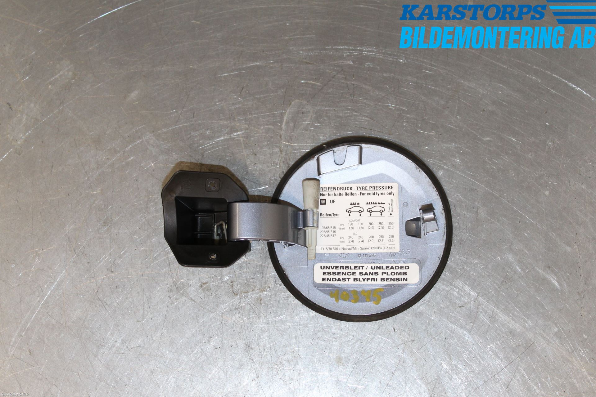 Opel ASTRA H 04-12 Tanklucka