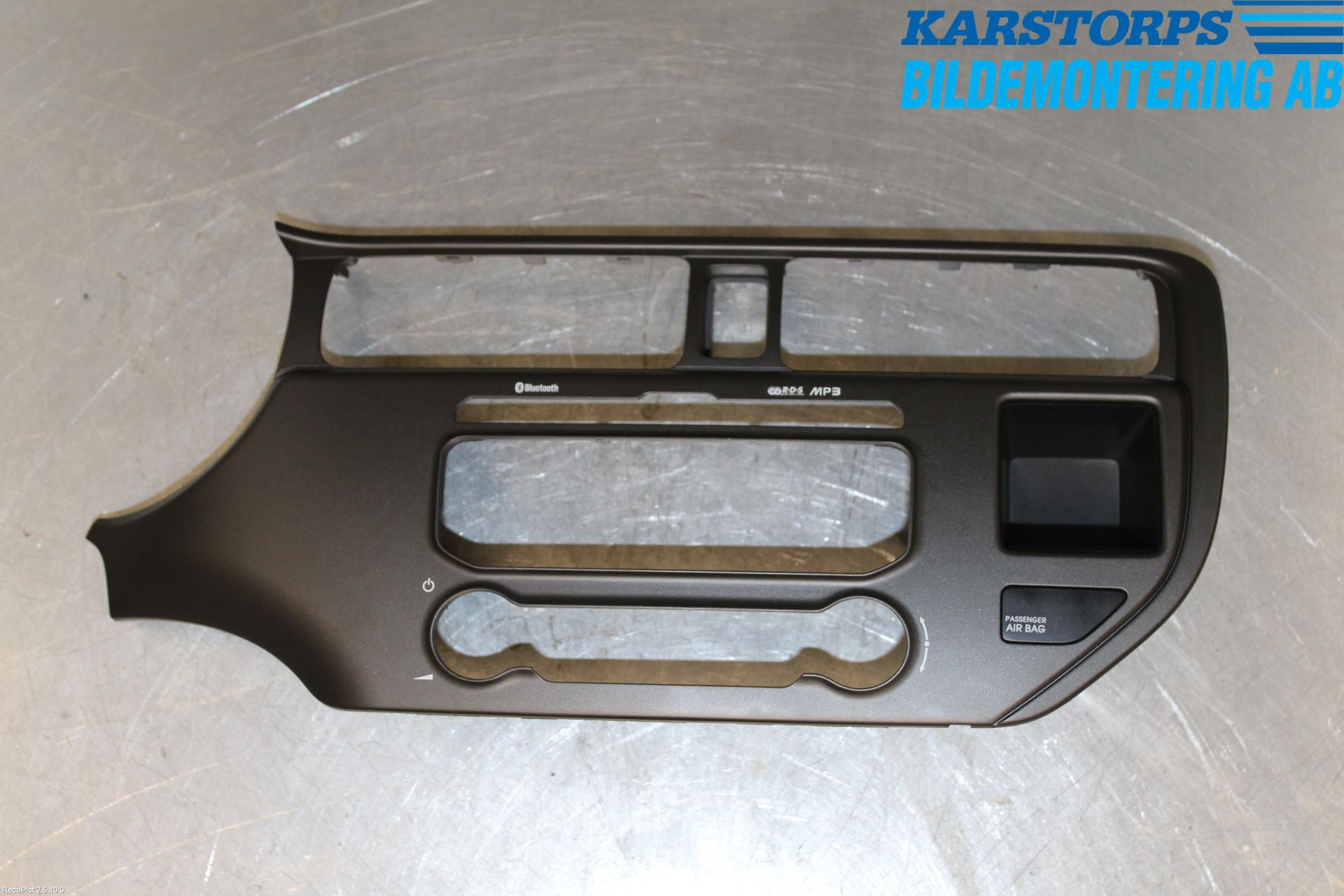 Kia RIO 12-16 Instrument-Radio Sarg