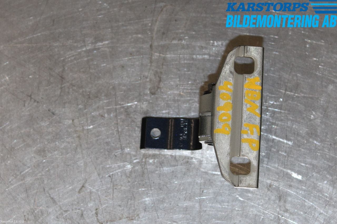 Volvo V60 14-18 Dörrgångjärn