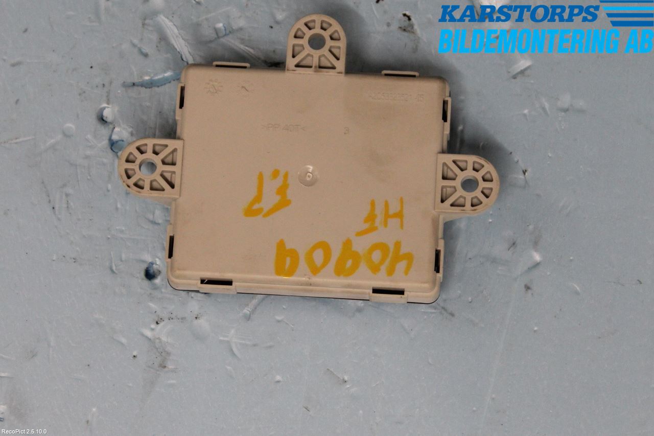 Volvo V60 14-18 Styrenhet Dörr