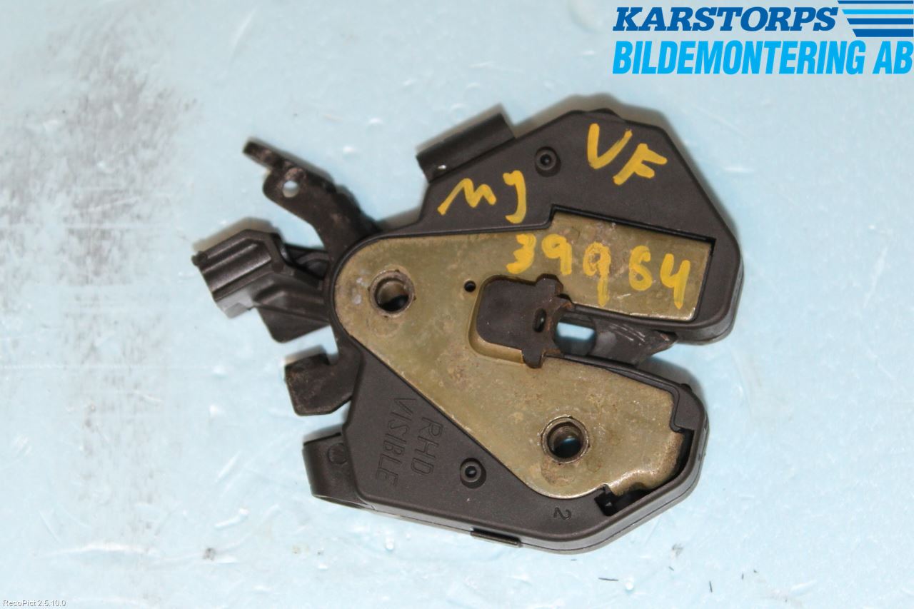 Volvo V70 05-08 Huvlås