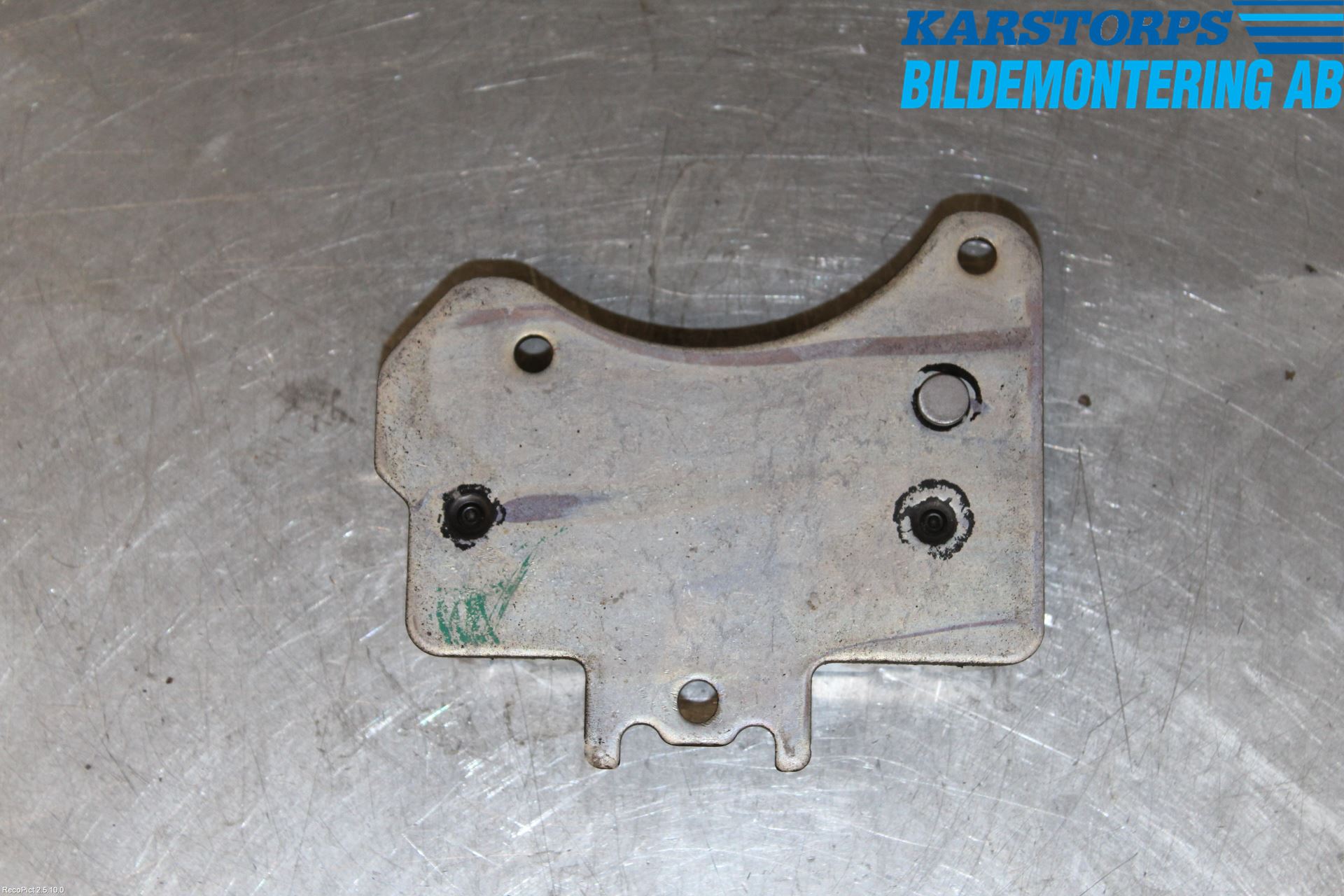 Mercedes-Benz MB C-KLASS (W205) 14-21 Vibrationsdämpare
