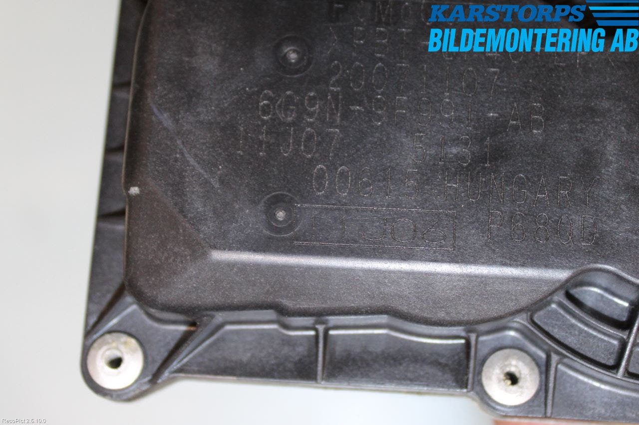 Volvo V70 08-13 Injspjällhus