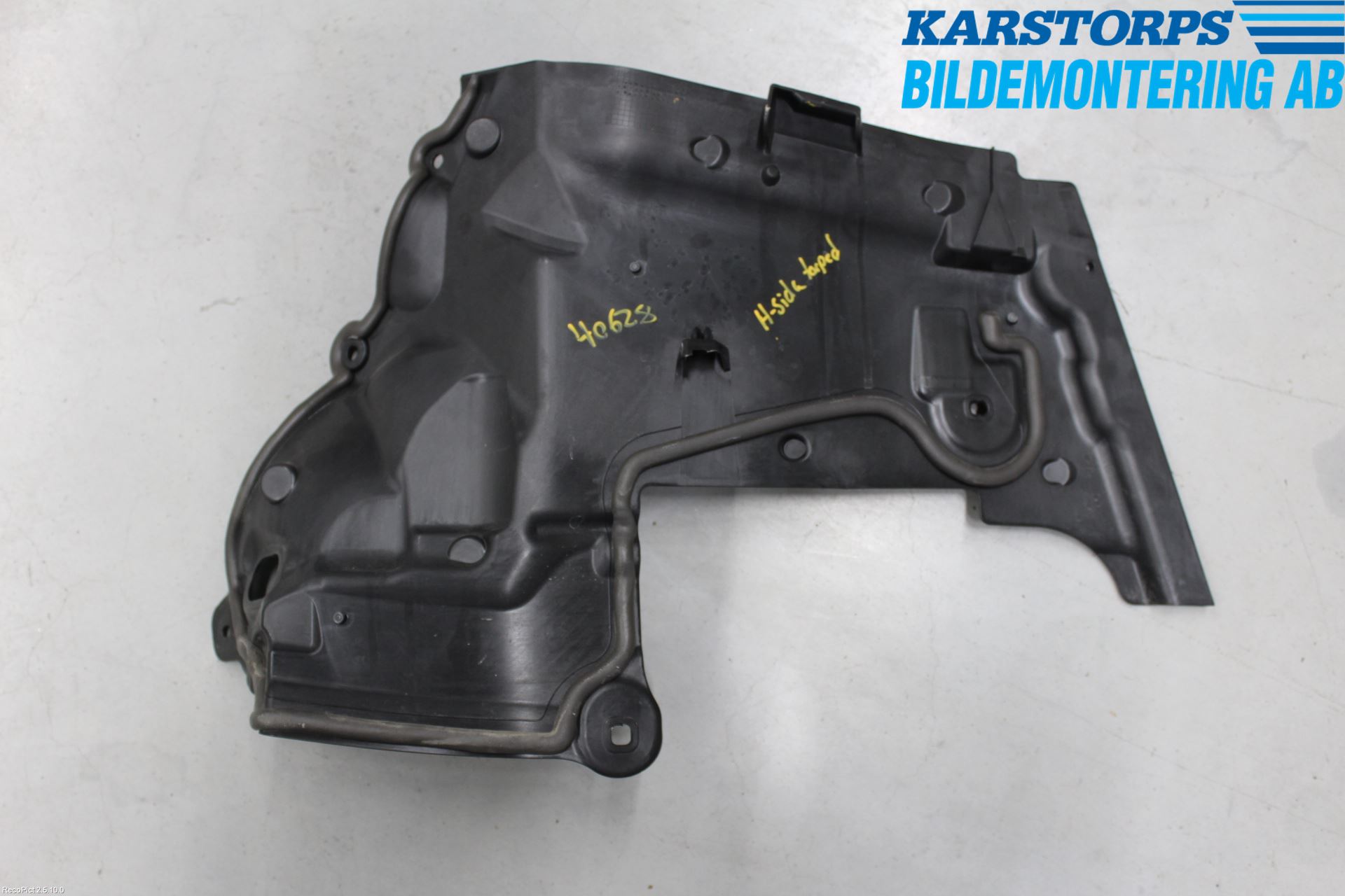 Mercedes-Benz MB C-KLASS (W205) 14-21 Torpedplåt-Torpedplast