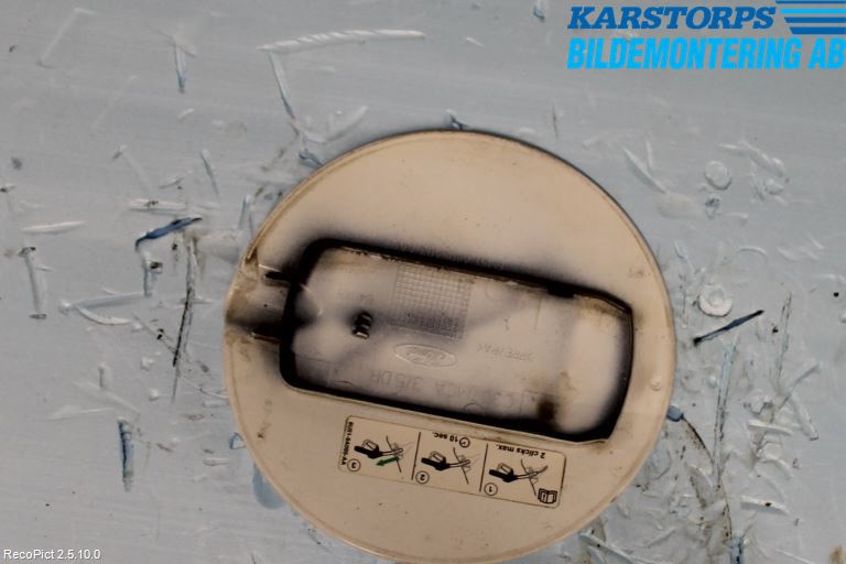 Ford FOCUS 08-11 Tanklucka