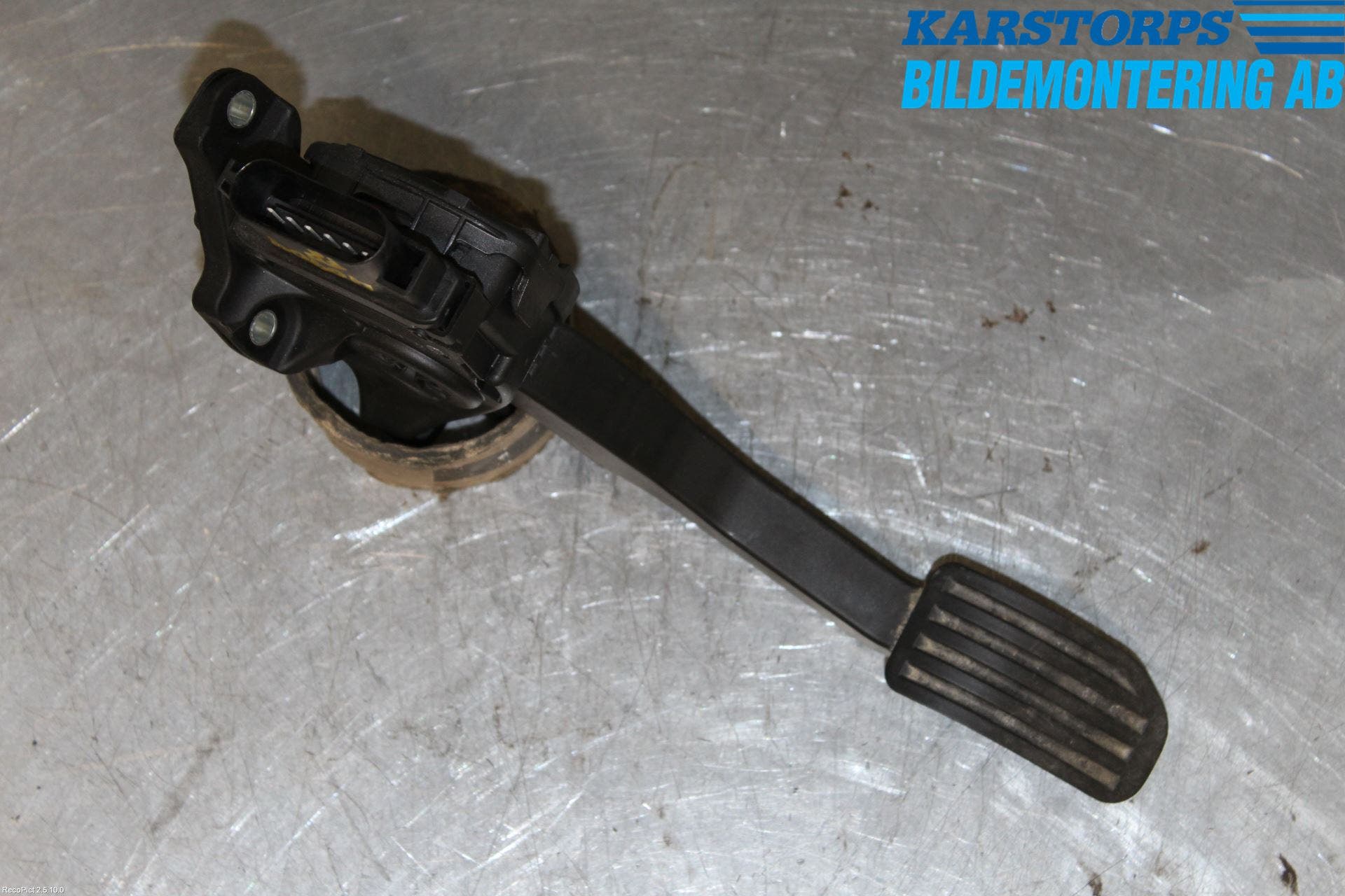 Volvo V60 14-18 Gaspedal