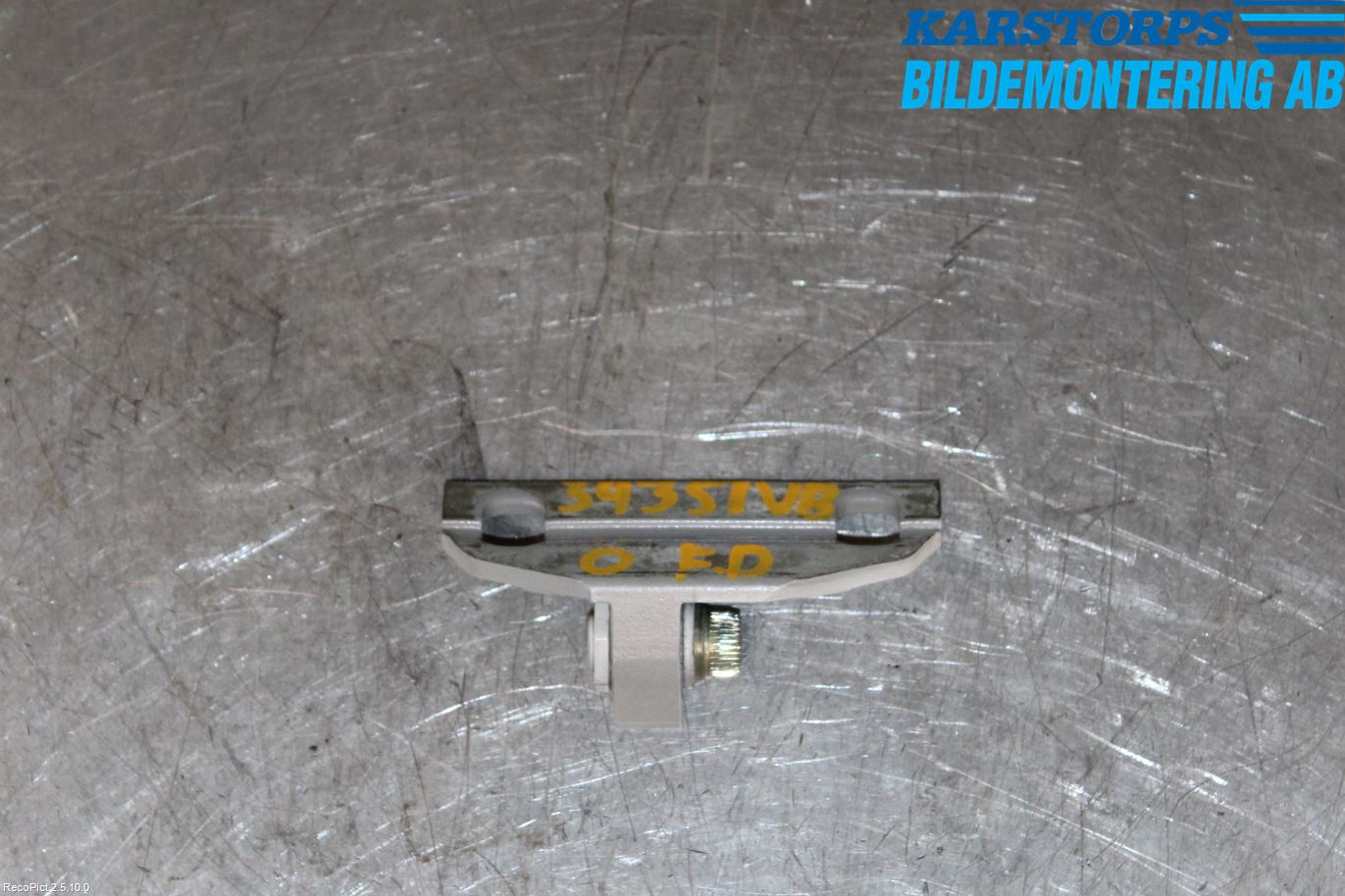 Volvo V60 11-13 Dörrgångjärn
