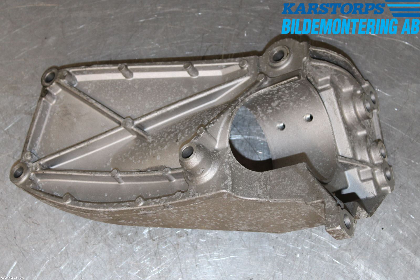 Volvo XC70 14-16 Motorfäste