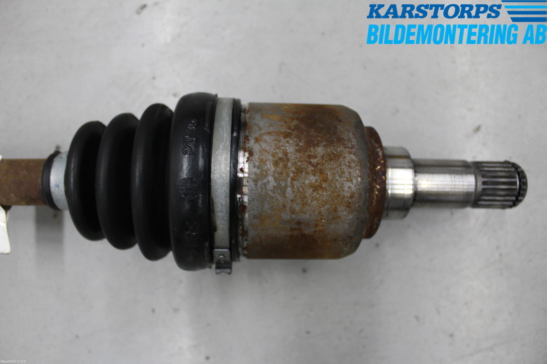 Fiat PUNTO 00-18 Drivaxel Fram Vänster
