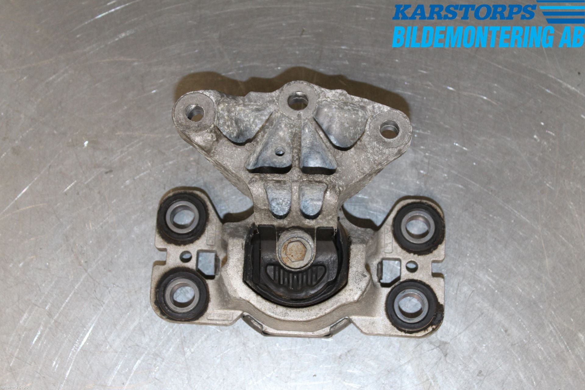 Volvo V70 14-16 Motorkudde