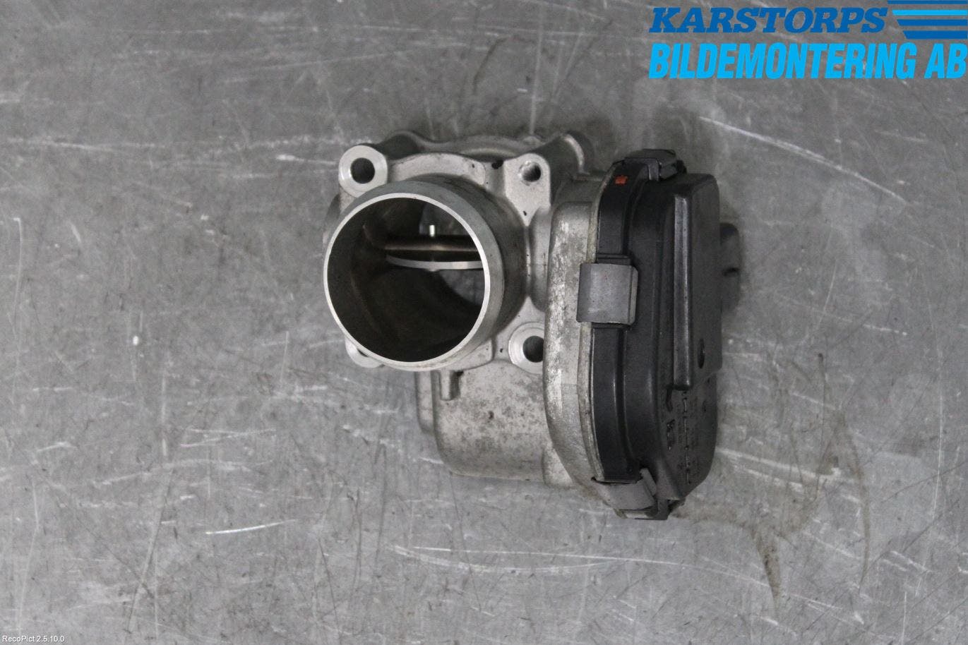 Volvo C30 10-13 Injspjällhus