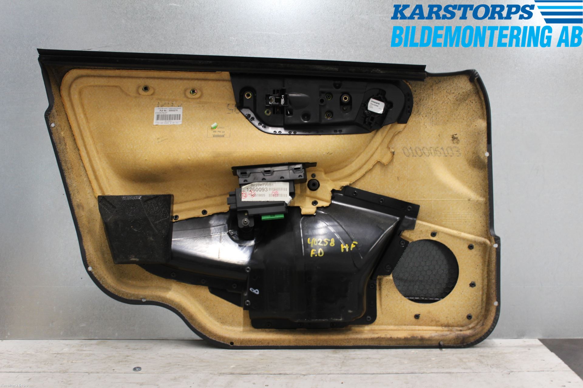 Volvo V70 05-08 Dörrklädsel Hö