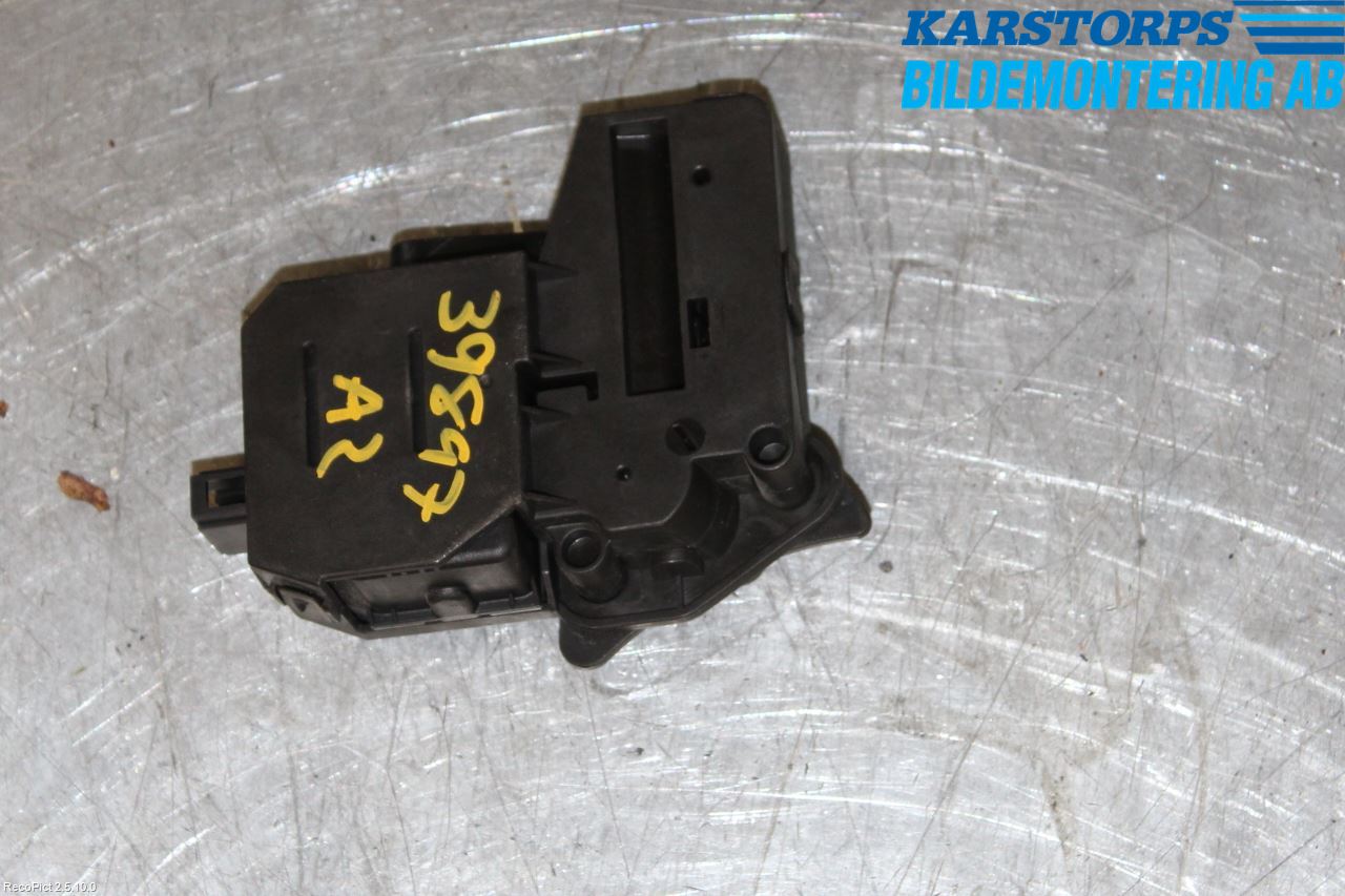 Volvo C30 10-13 Centrallåsmot Tanklucka