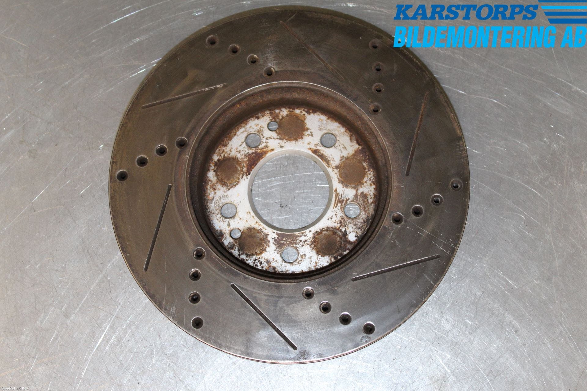 Mercedes-Benz MB C (203) 00-07 Bromsskiva Fram