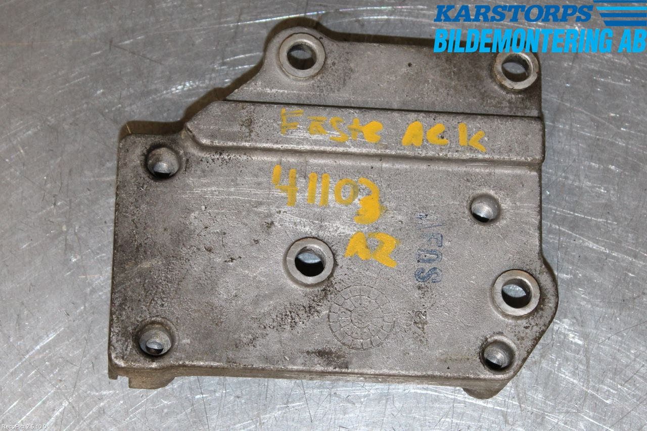 Hyundai SANTA FE  00-06 Ac Kompressor-Fäste