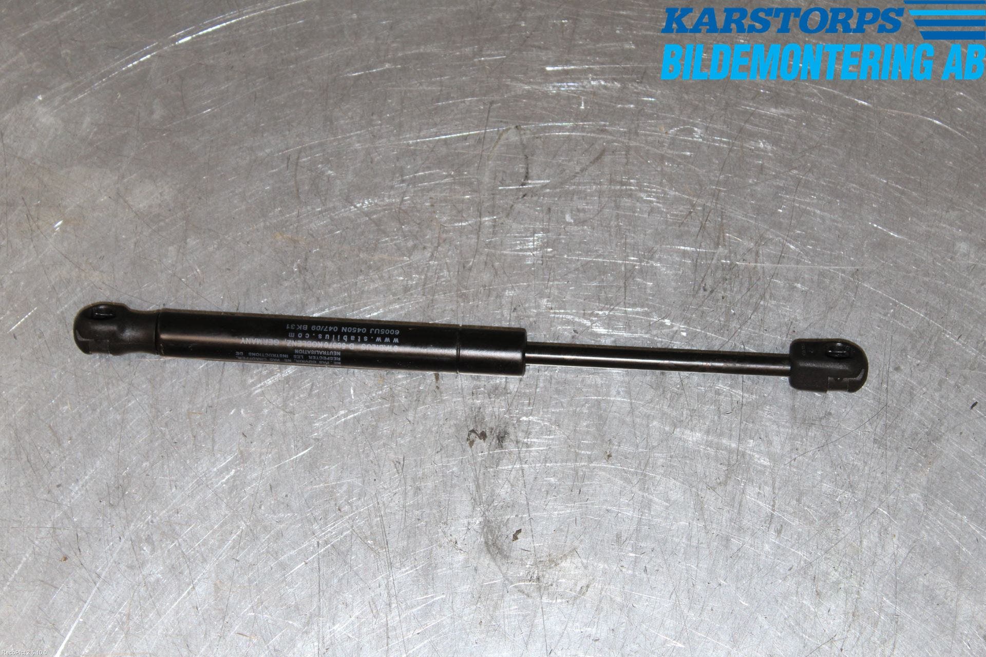 Volvo V70 08-13 Gasfjäder Motorhuv