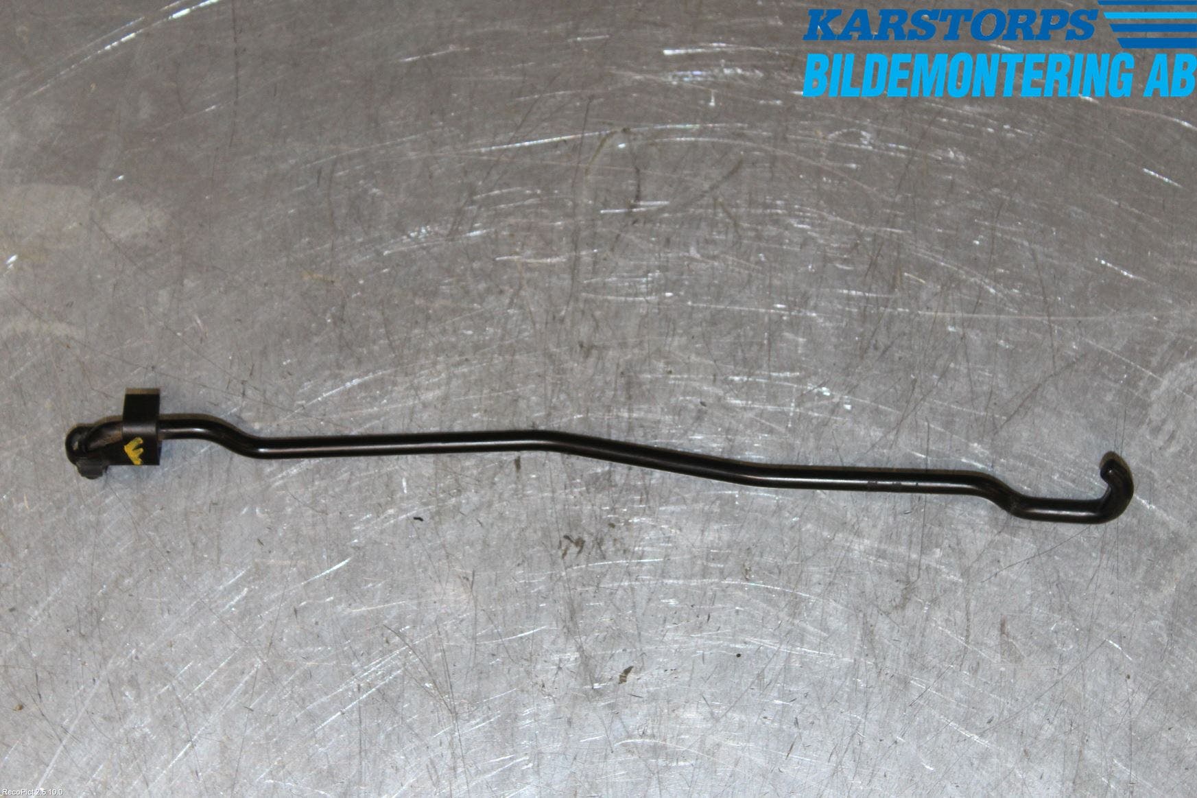 Dacia SANDERO 09-13 Huv Stag-Pinne