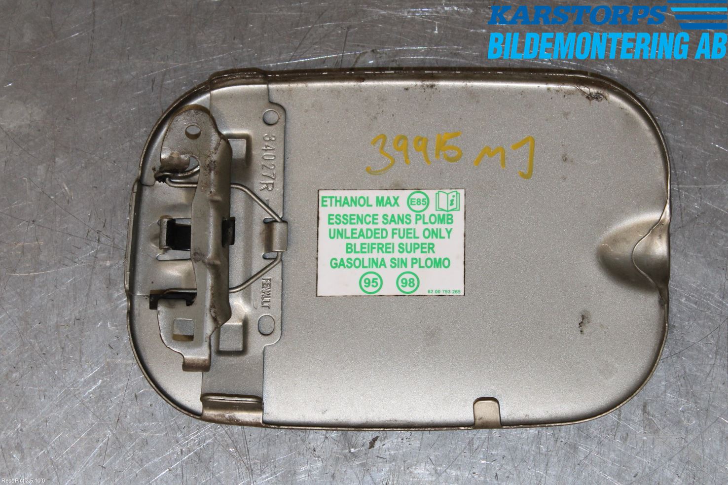 Dacia SANDERO 09-13 Tanklucka