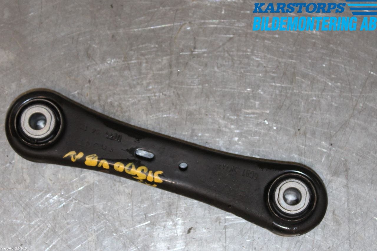 Volvo V60 11-13 Momentstag Bak