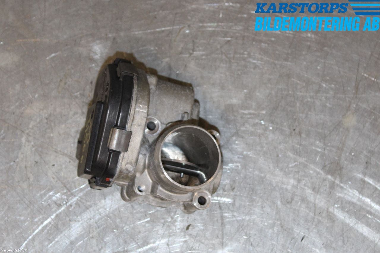 Volvo V60 11-13 Injspjällhus