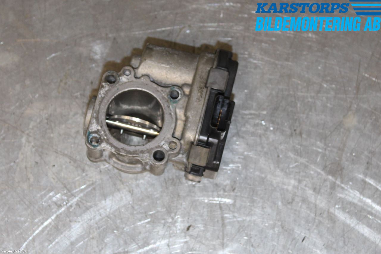 Volvo V60 11-13 Injspjällhus