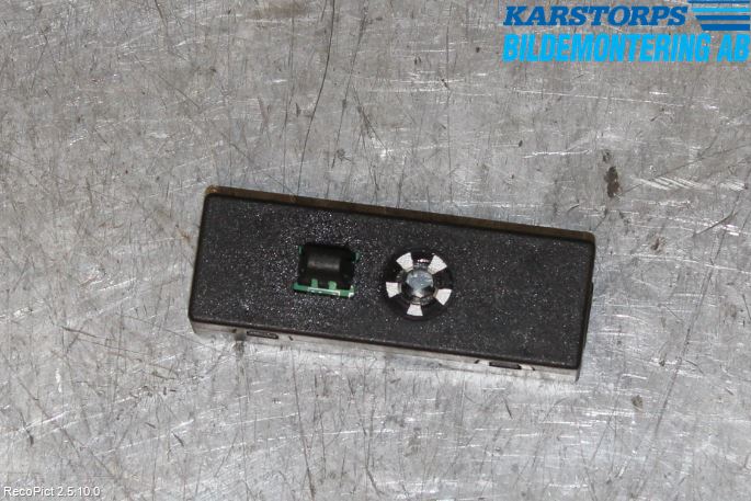 Volvo V60 11-13 Antennförstärkare