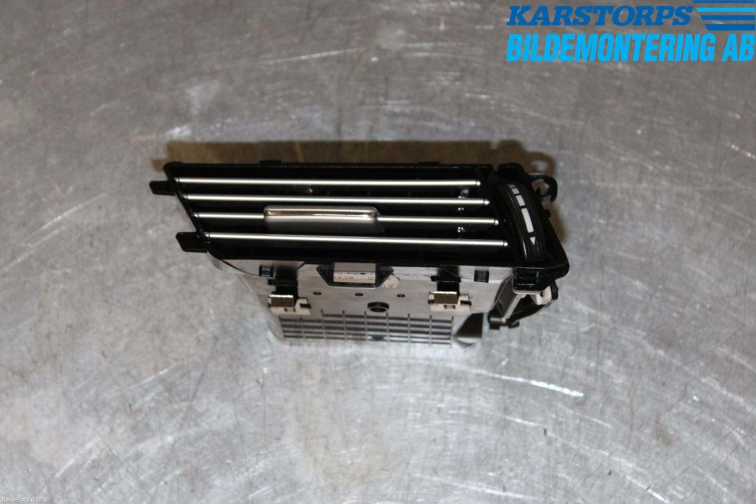 Mercedes-Benz MB E-KLASS (W212) 09-16 Defrosterkanal-Munstycke