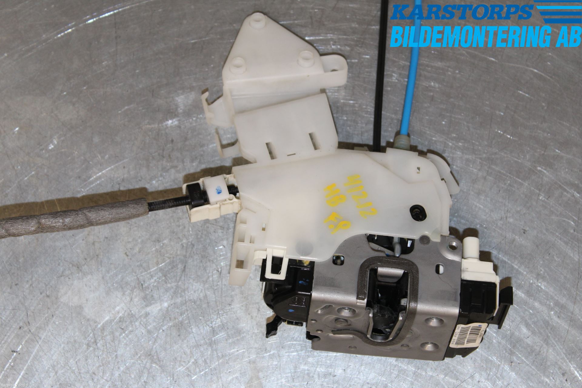 Mercedes-Benz MB E-KLASS (W212) 09-16 Låskista-Dörrlås