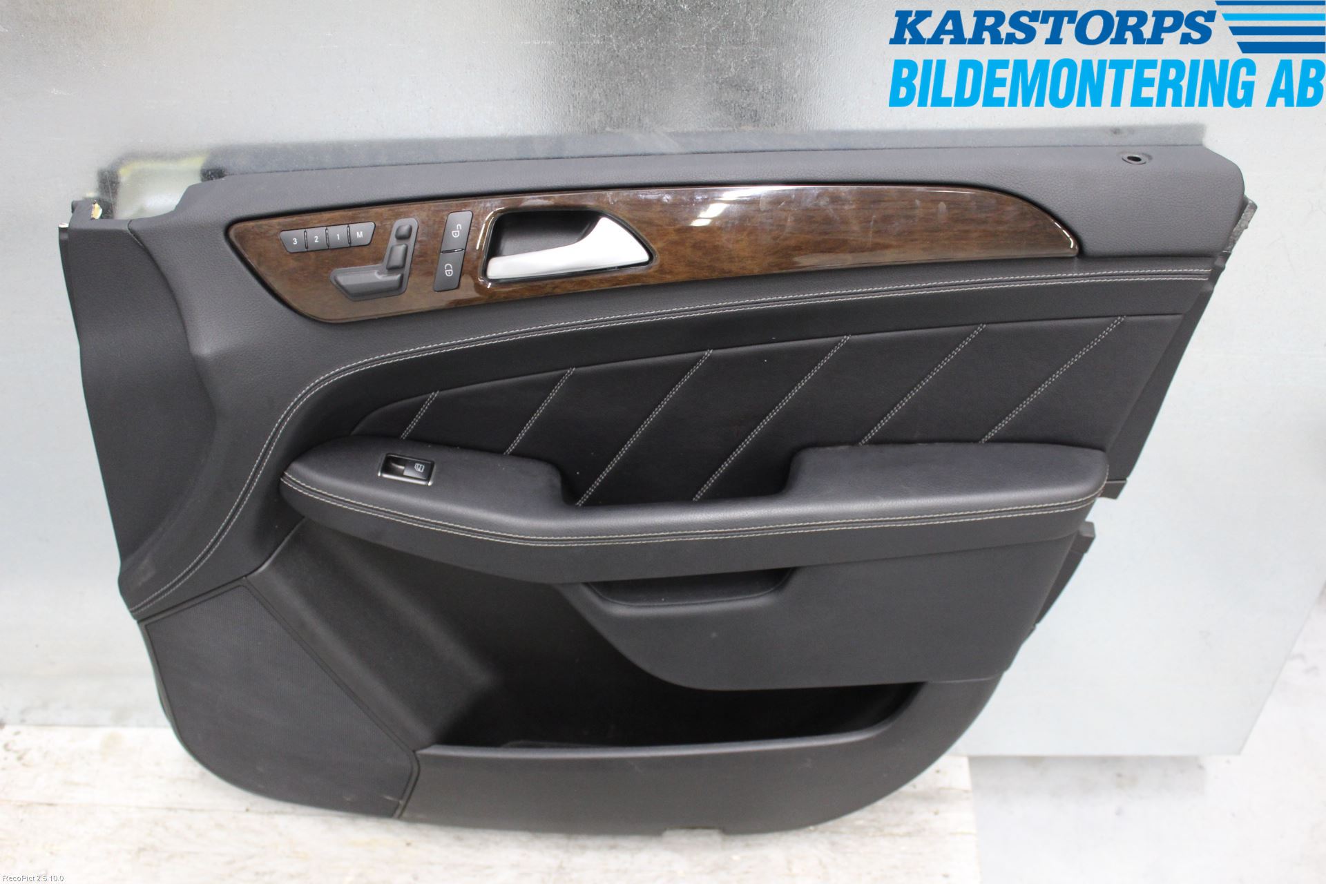 Mercedes-Benz MB GL/GLS-KLASS (X166) 12-19 Dörrklädsel Hö