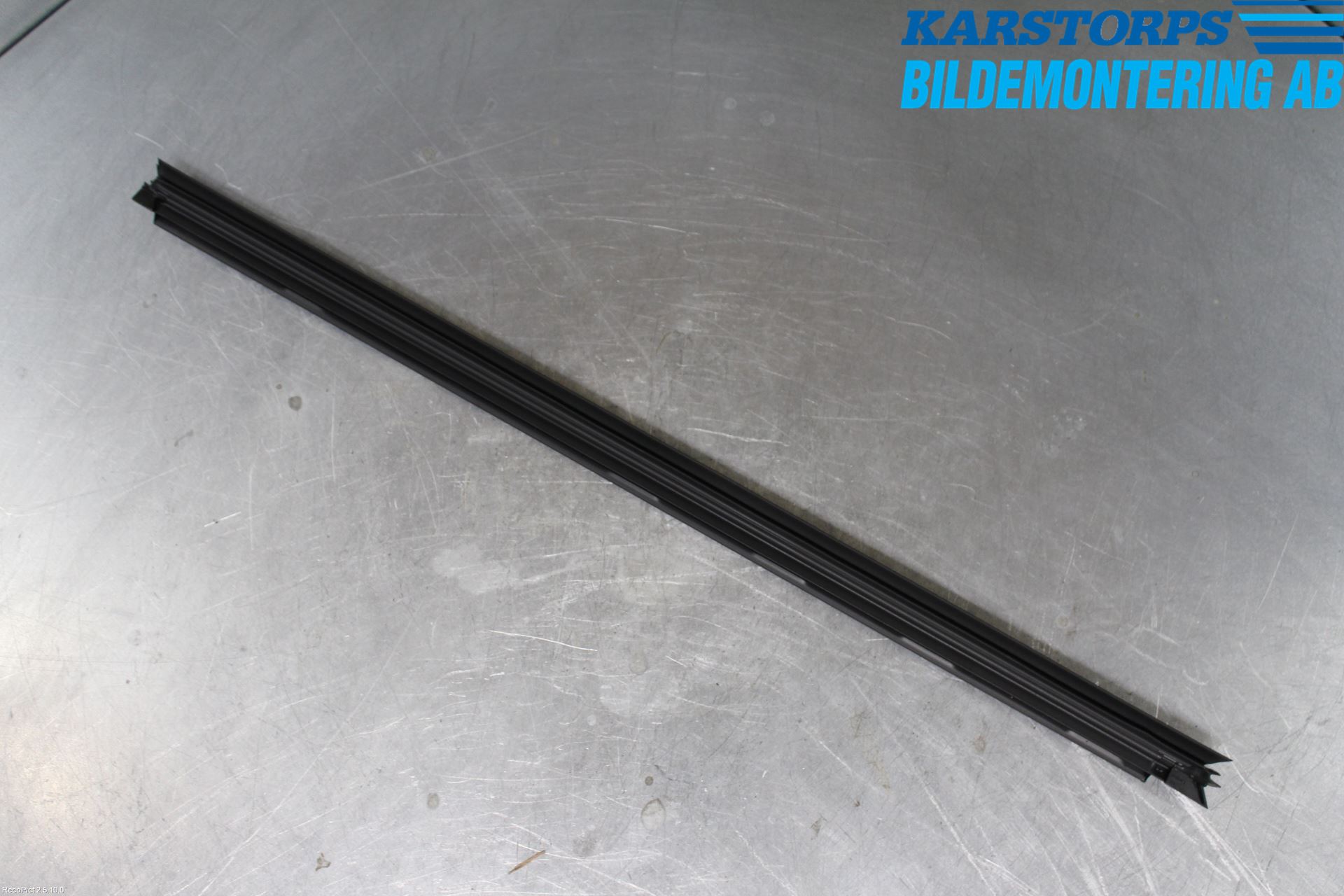 Mercedes-Benz MB GL/GLS-KLASS (X166) 12-19 Dörr Dekorlist Fram Hö