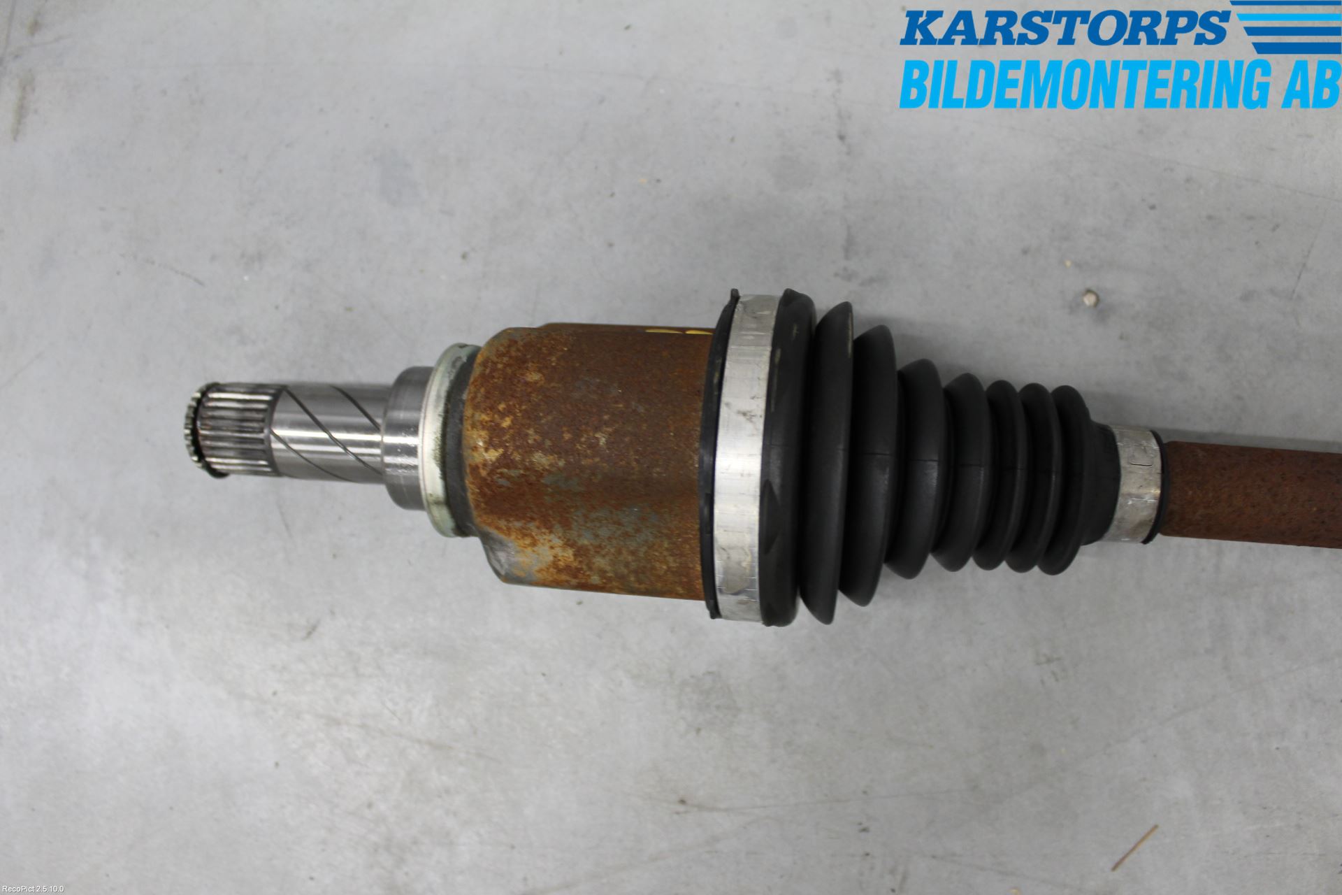 Dacia DOKKER 13- Drivaxel Fram Höger