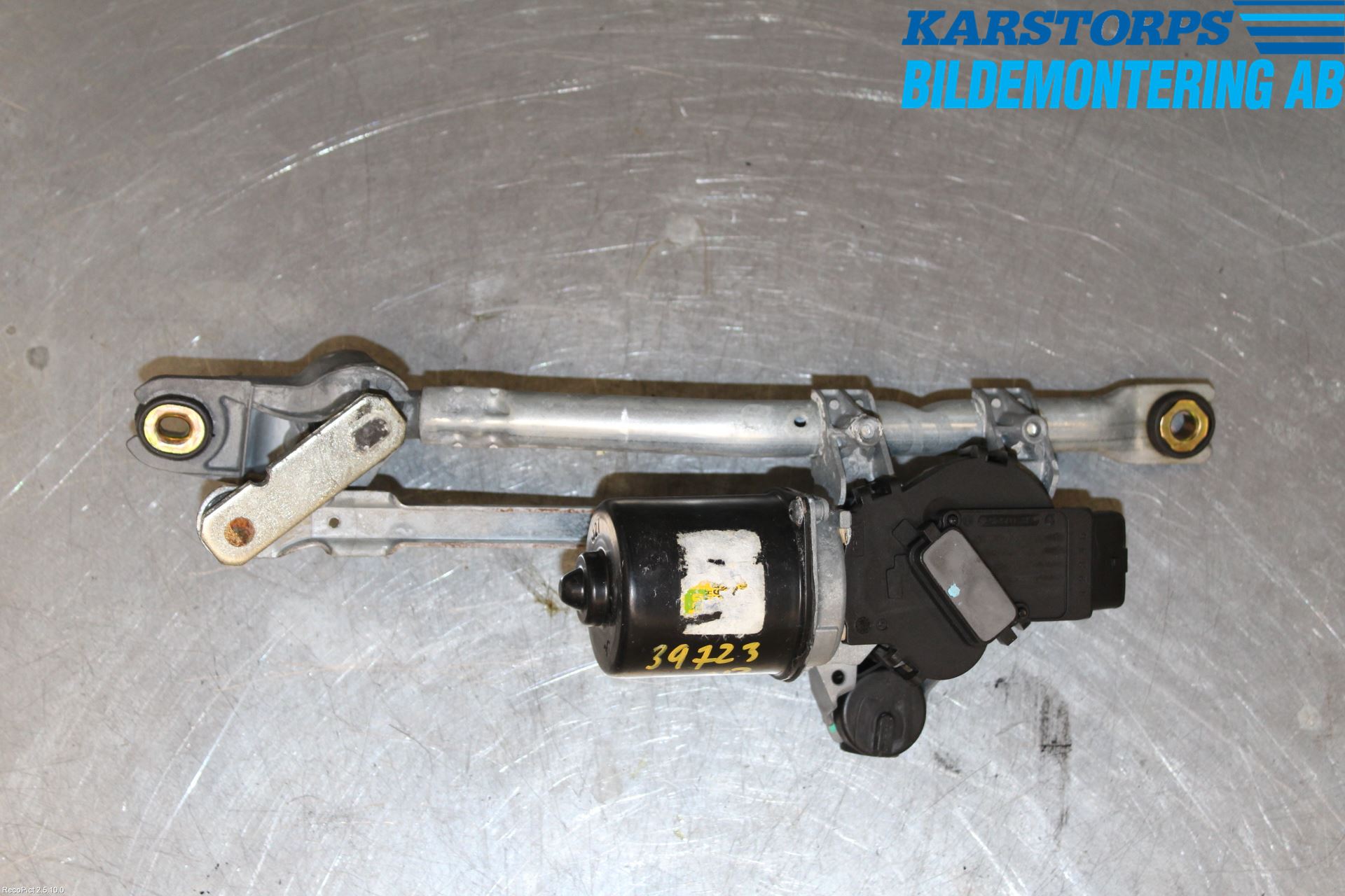 Toyota AYGO 06-14 Torkarmekanism Vindruta