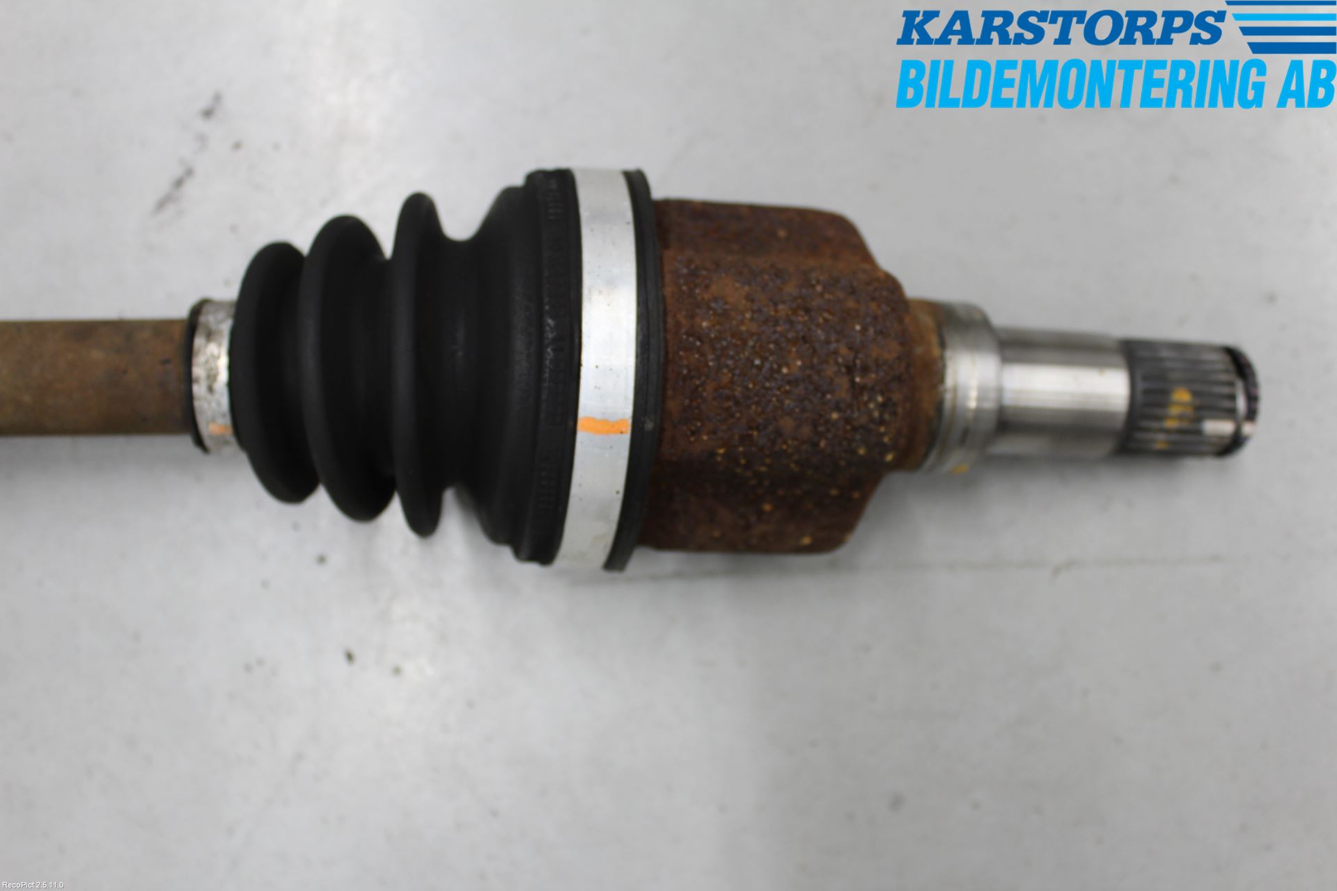 Volvo V50 08-12 Drivaxel Fram Vänster