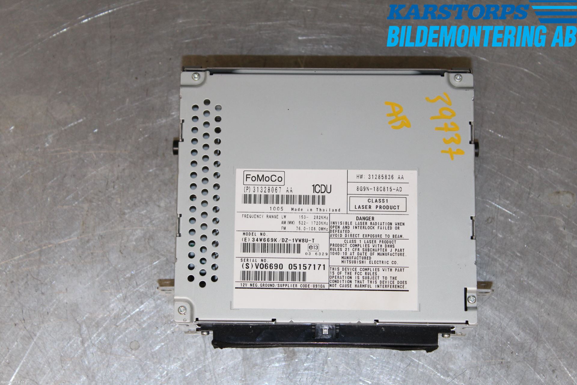 Volvo V70 08-13 Cd Radio - Multimediapanel