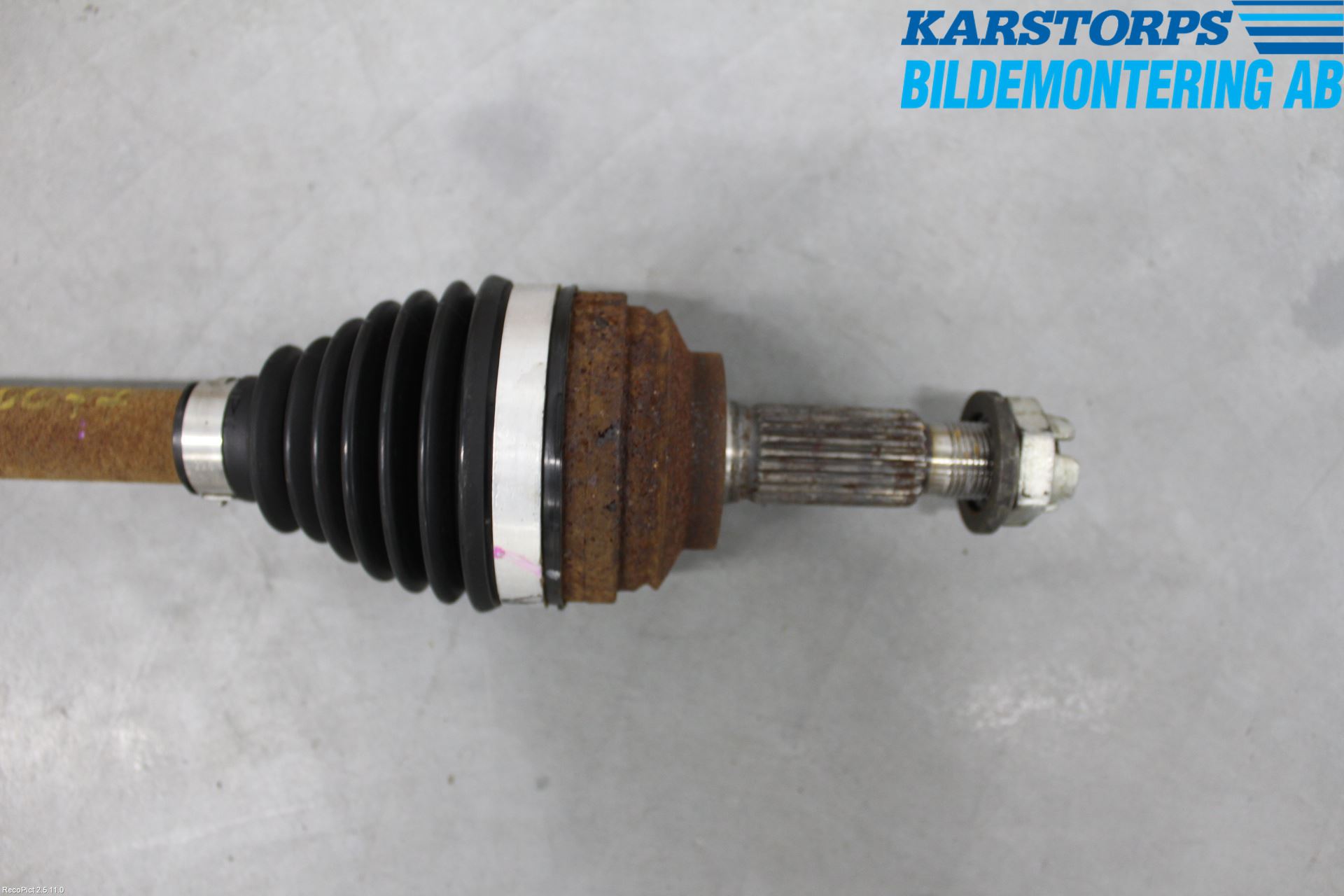 Renault CLIO IV 12-16 Drivaxel Fram Vänster