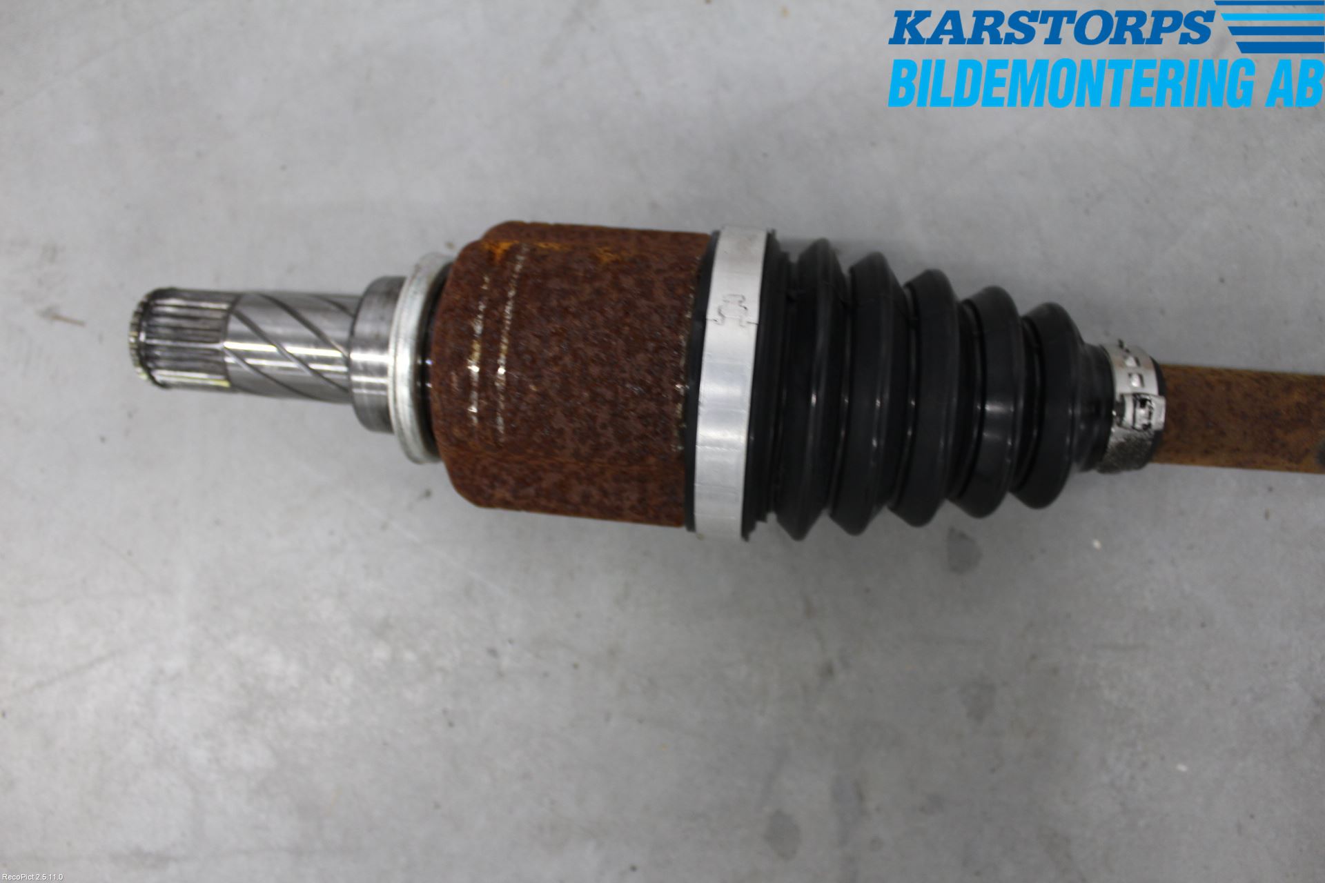 Renault CLIO IV 12-16 Drivaxel Fram Vänster