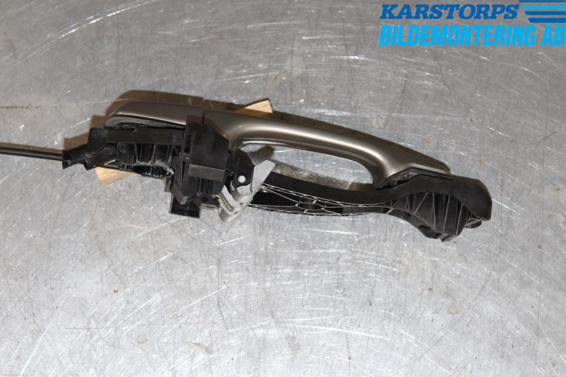 Volvo V70 08-13 Dörrhandtag Yttre Hö