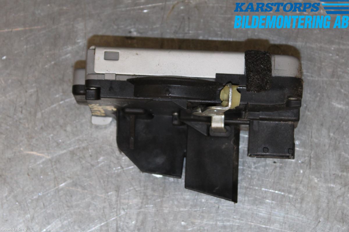 Saab 9-5     06-10 Låskista-Dörrlås