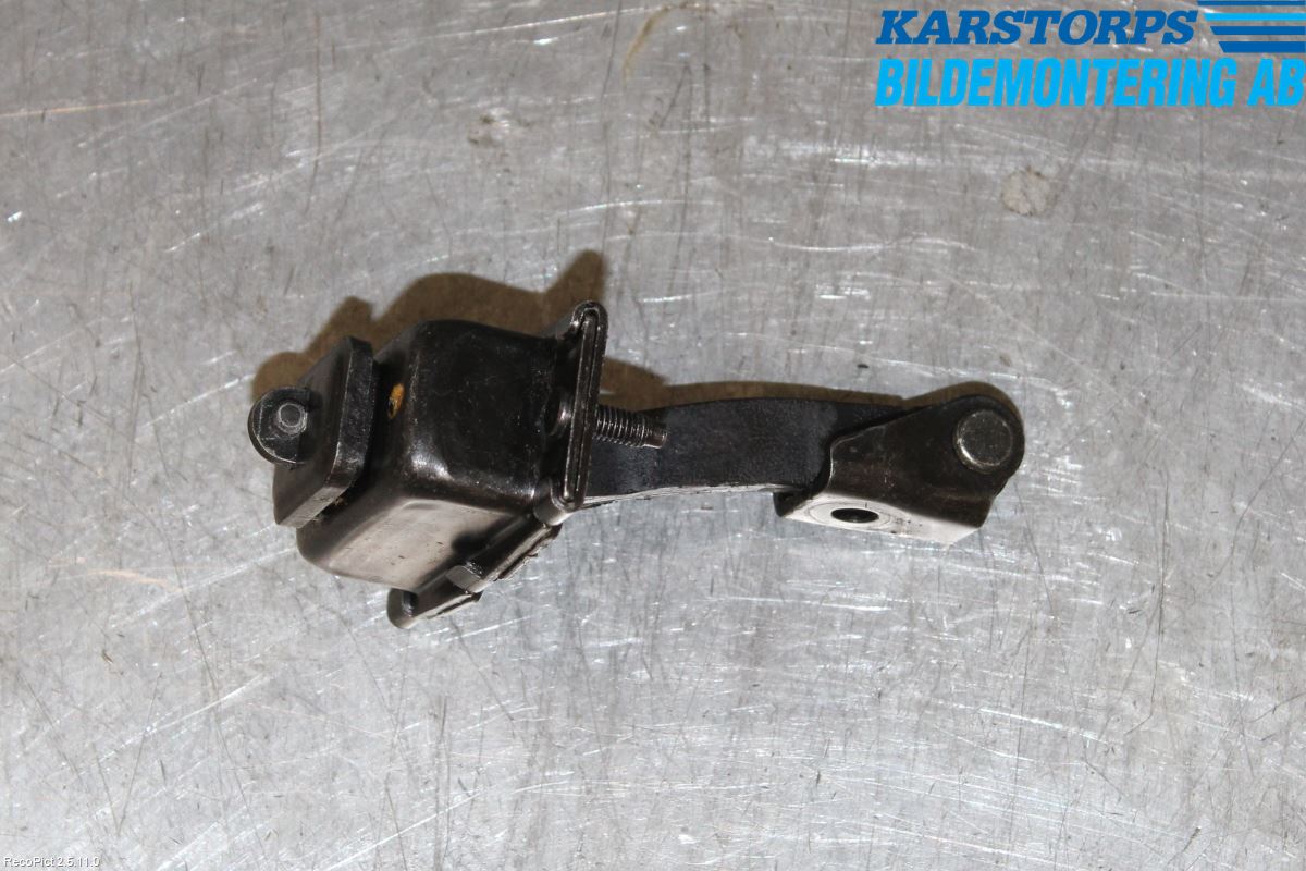 Saab 9-5     06-10 Dörrstopp