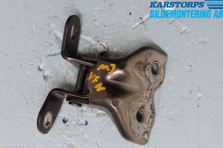 Hyundai i10 BA 14-16 Dörrgångjärn