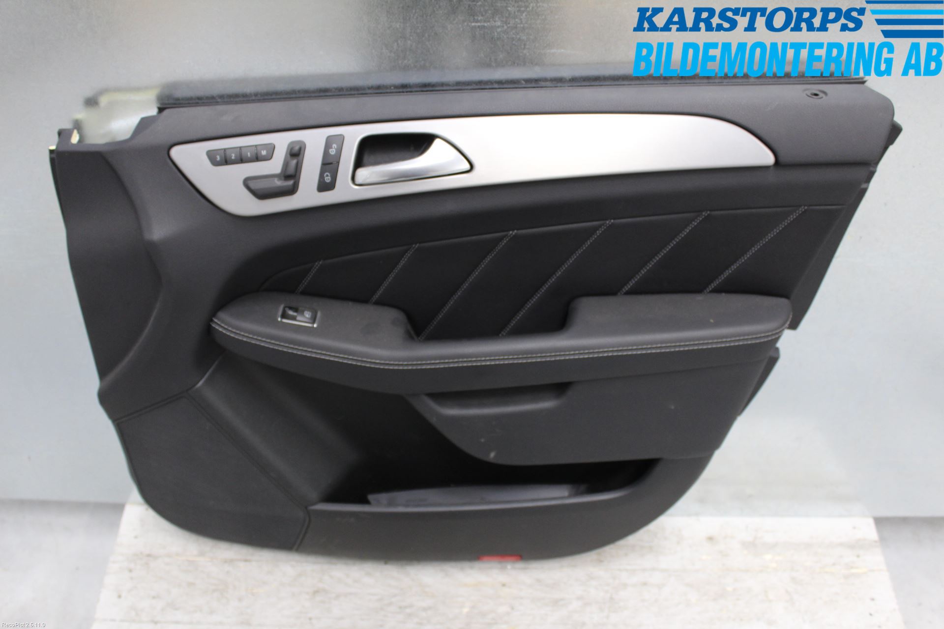 Mercedes-Benz MB GL/GLS-KLASS (X166) 12-19 Dörrklädsel Hö