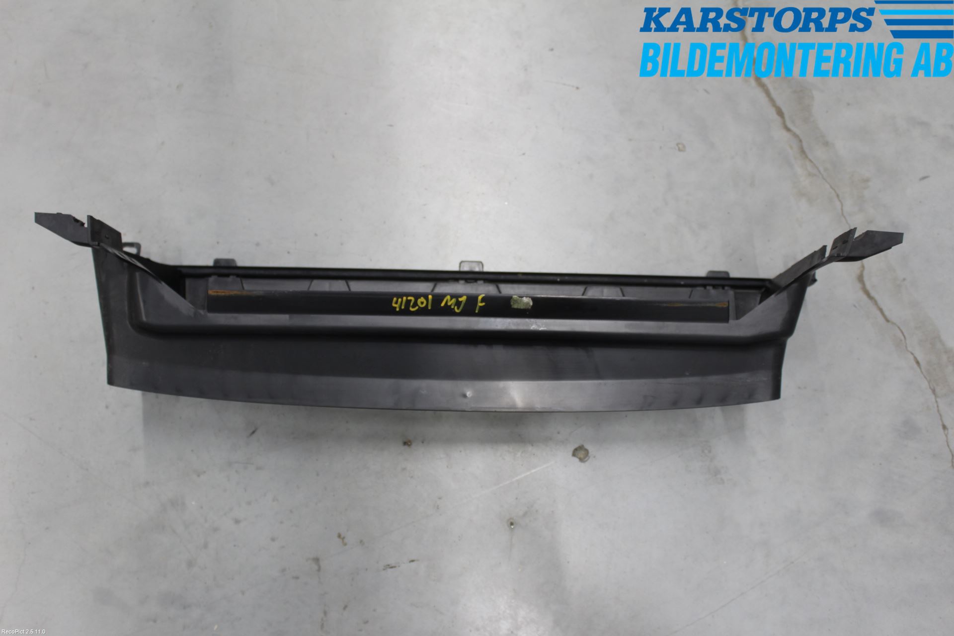 Volvo V50 08-12 Deflektor Plåt-Plast Kylning