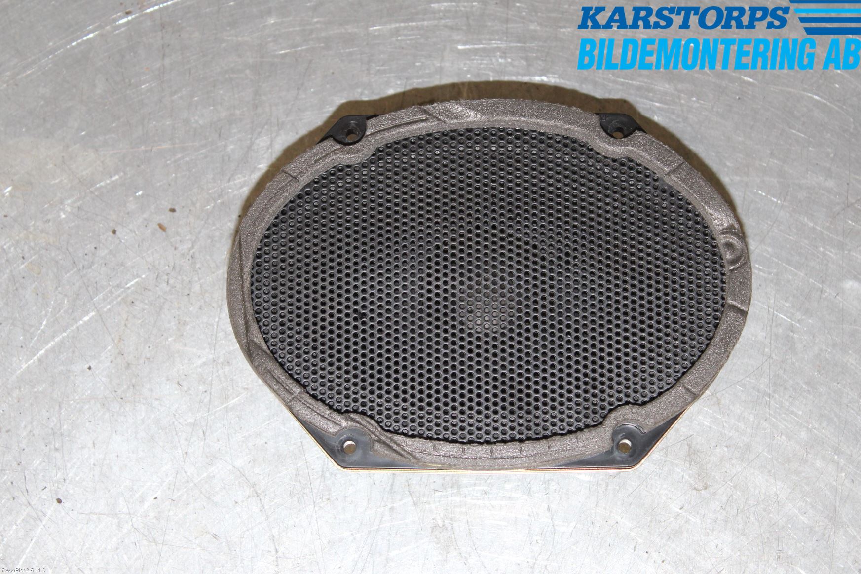 Ford MONDEO     01-06 Högtalare