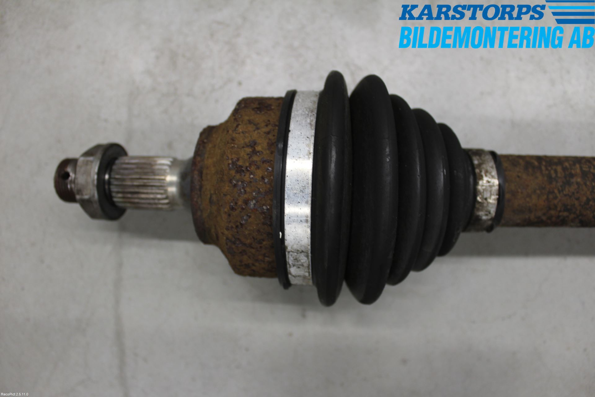 Peugeot 308 08-13 Drivaxel Fram Höger