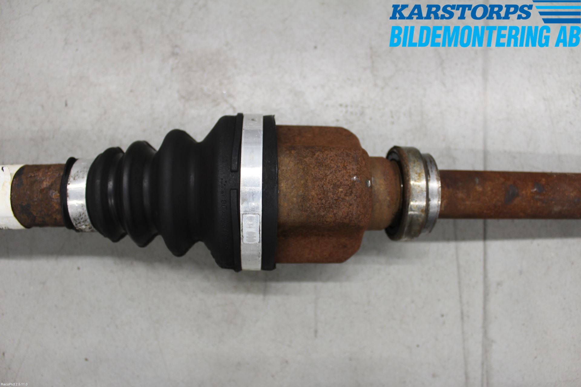 Peugeot 308 08-13 Drivaxel Fram Höger